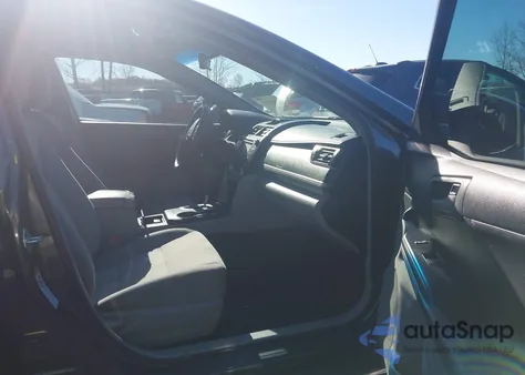 2012 Toyota Camry Le z USA, uszkodzony, nr VIN 4T1BF1FK9CU014753